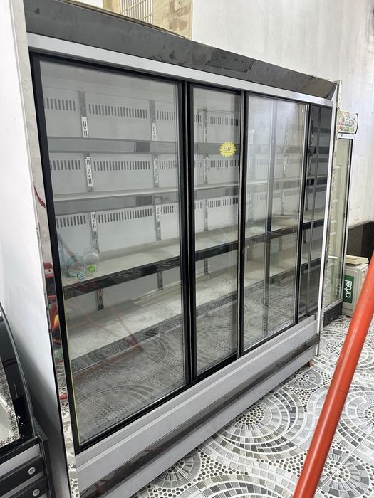Magazin jihozlari sotiladi