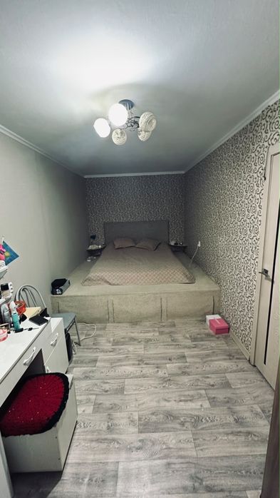 Продается 2х-комн.кв по пр.Республики