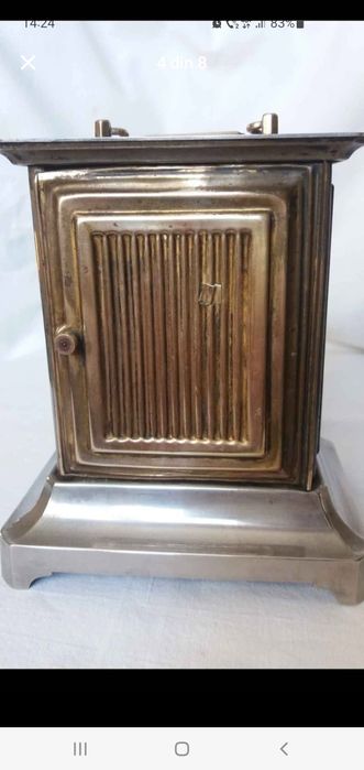 Ceas Antik de Semineu