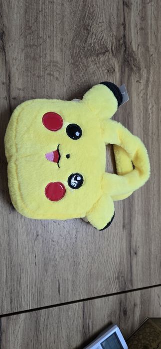 Детска чантичка Пикачу