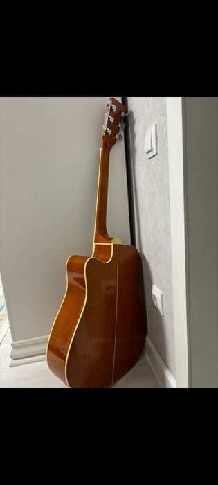 Продам гитара новый