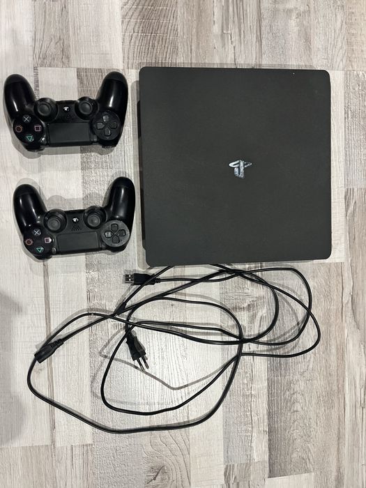 Плейстейшън 4