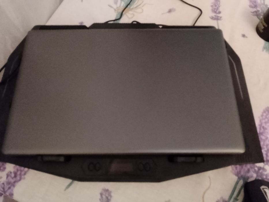 Laptop office 15,6' +7 inch touch pad