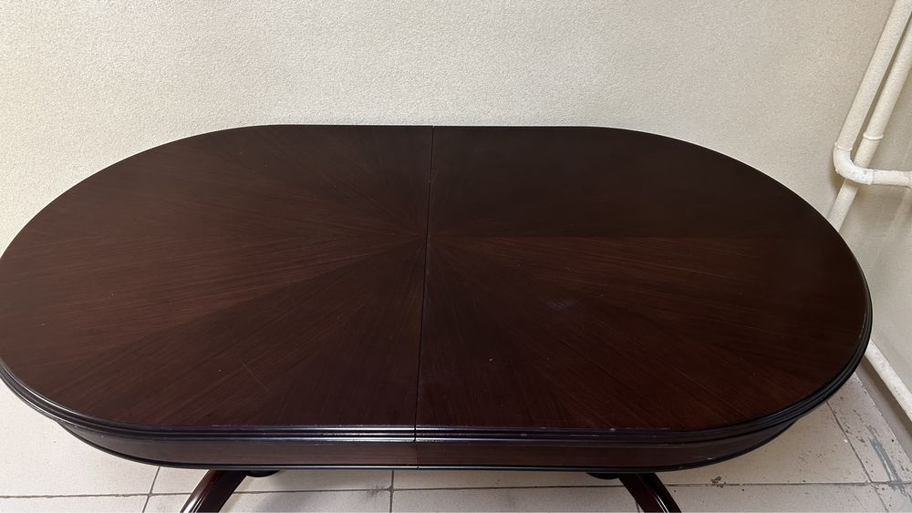 Стол дубовый бордо