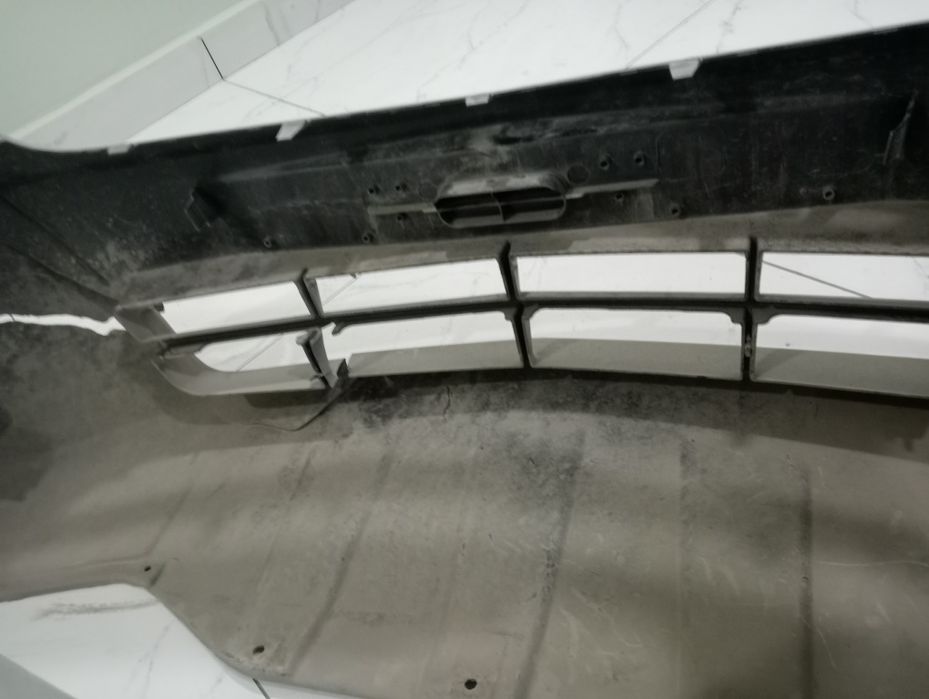 Кобальт бампер передний