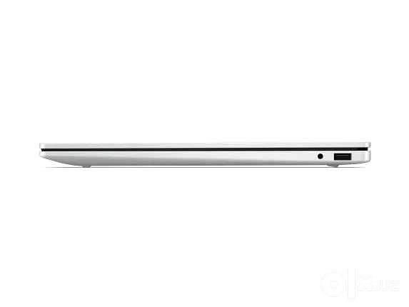 HP OmniBook 5 16-af1003ca IPS Intel Core™ Ultra 7-255U 32GB DDR5 512GB