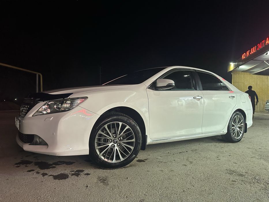 Toyota Camry диска 215/55/17