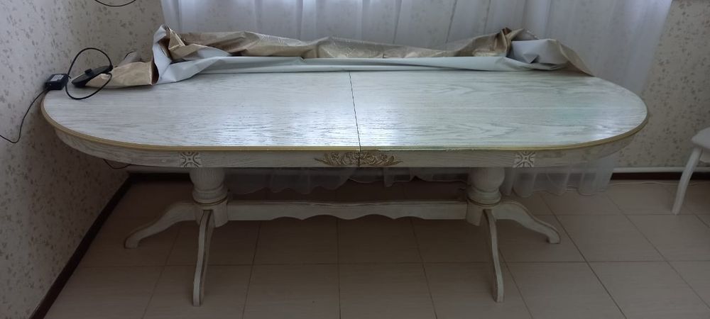 Гостинный куханный стол