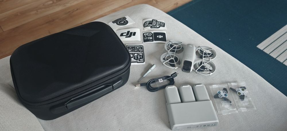 DJI Neo Fly Combo