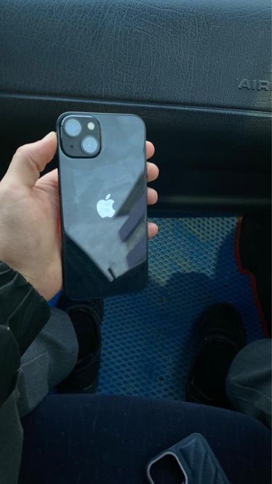 Iphone 13 продается 190,000