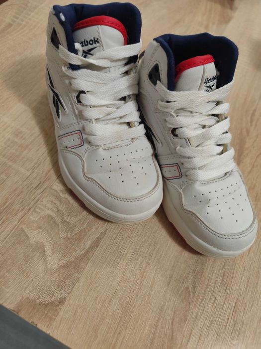 Reebok бели детски кецове 27.5