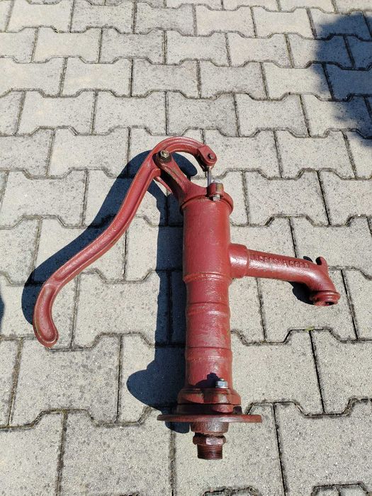 Pompă de fântână manuală originală