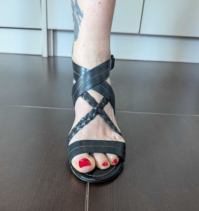 Tamaris сандали на ток 37 номер