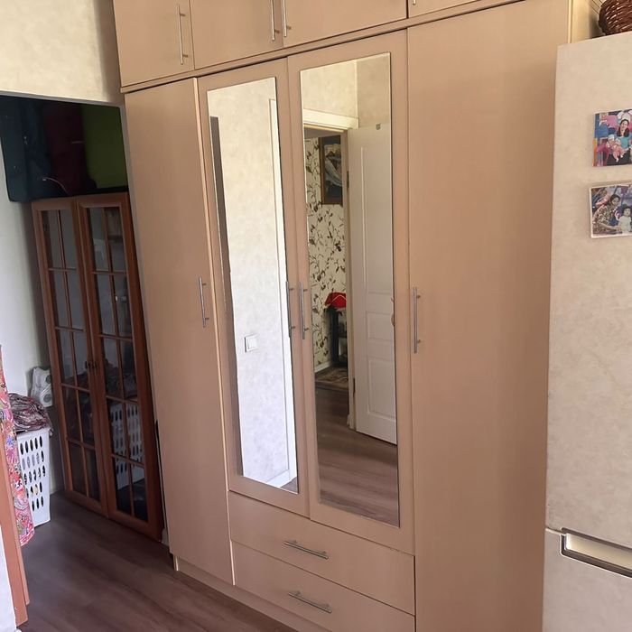 Шкаф, продам срочно
