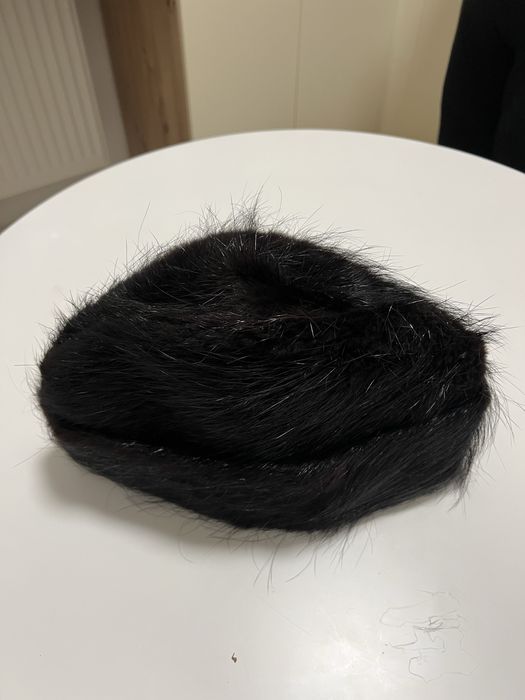 Caciula barbateasca de iarna