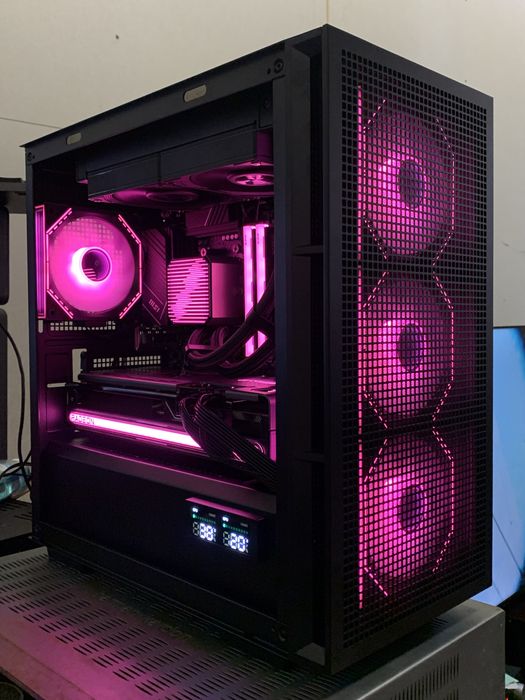 PC de gaming (unitate) sau la schimb