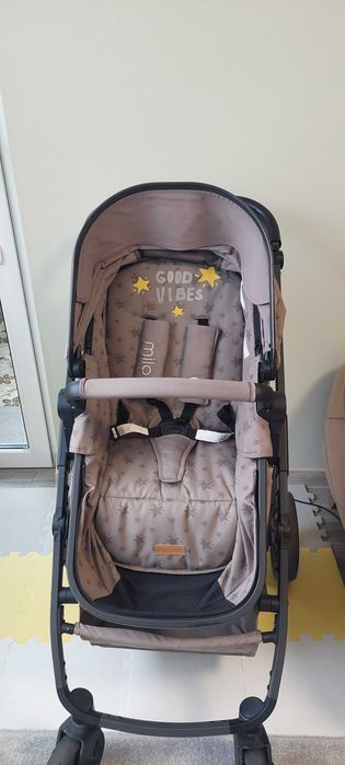 Продавам детска комбинирана количка Чиполино