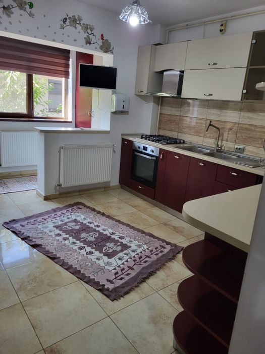 Apartament 3 camere  (sau vanzare)