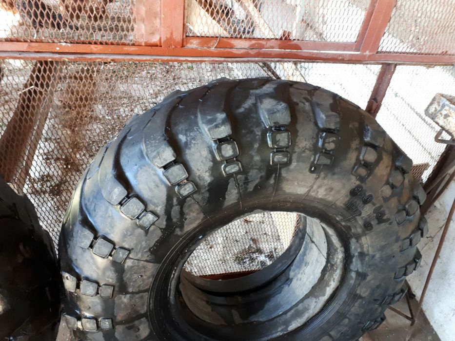 Шины Продаются от Грузовых автомобилей