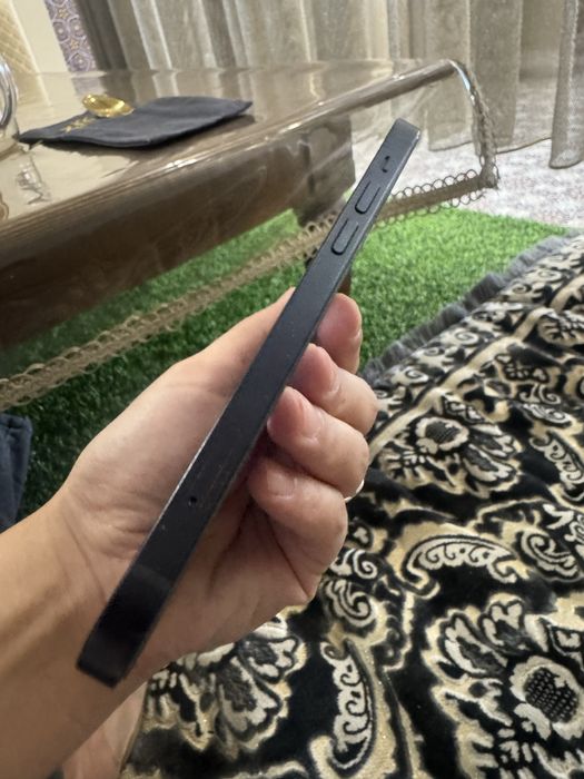 Продам айфон 12 128гб