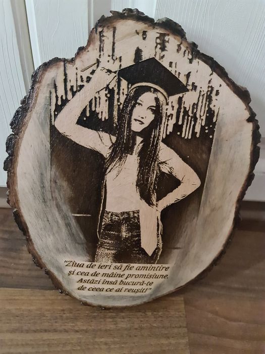 Icoană Lemn Portret Gravură Handmade Foto Cadou