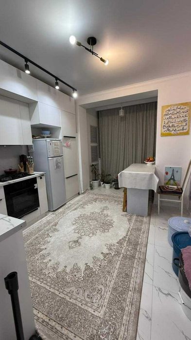 Продам 2х комн Батыс