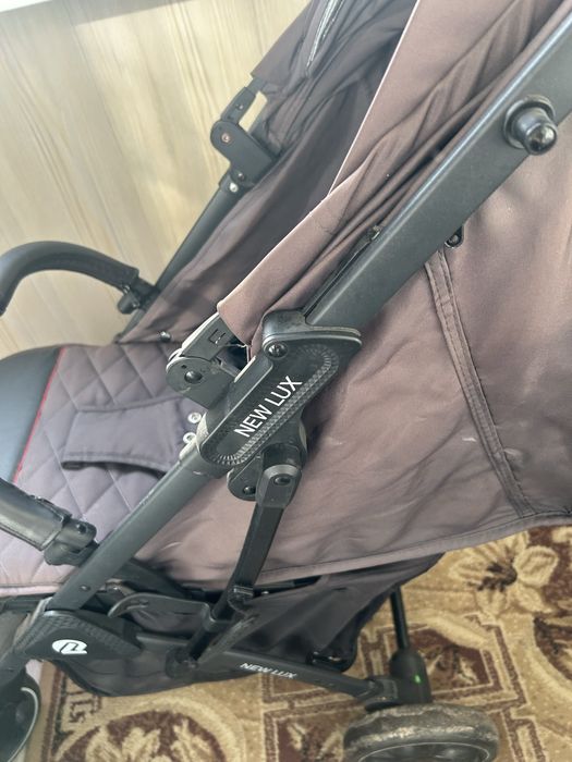 Коляска прогулочная New Lux