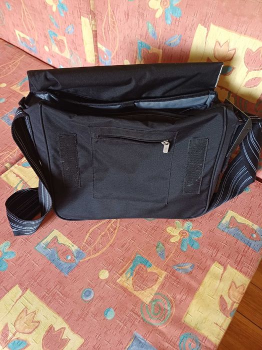 Чанта с аксесоари за бебе Lassig