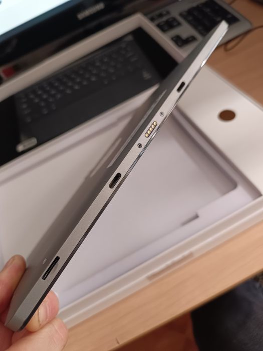 Планшет ноутбук Windows 10