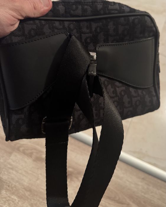 Christian Dior-Автентична чисто нова мъжка чанта