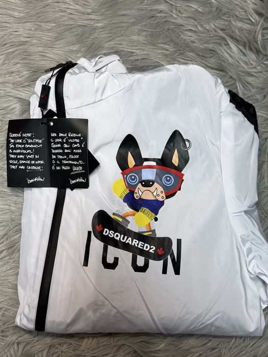 Ветровка с качулка