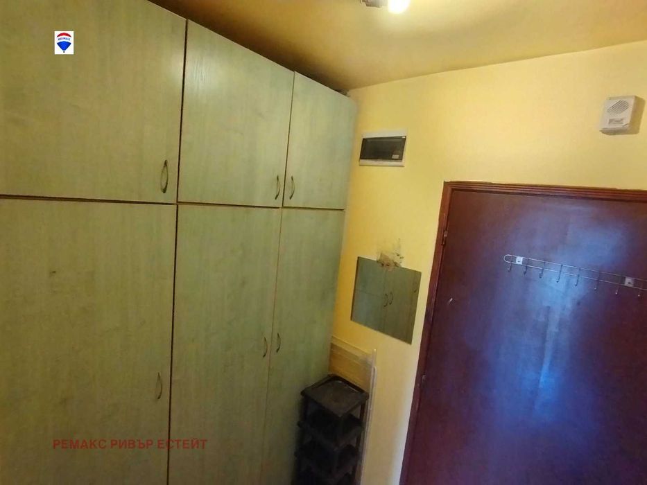 Дава се под наем Ателие в Русе, Хъшове - 33 кв.м за 153 € - Снимка #3