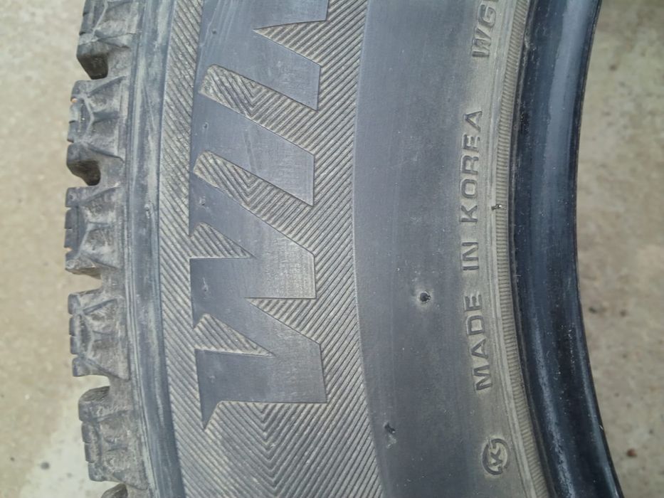 Комплект зимней резины Roadstoun