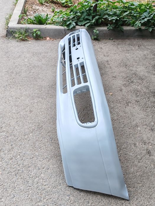 Передний бампер mitsubishi chariot