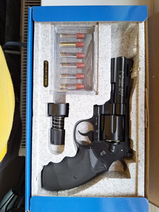 Pistol airsoft co2