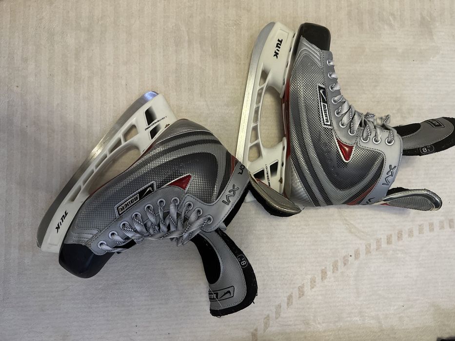 Продам коньки Bauer 44 размер