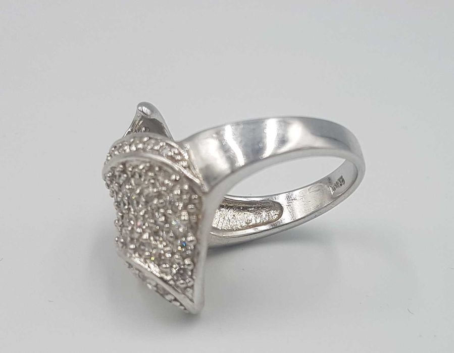 Deosebit inel vintage din argint model superb