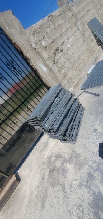 Trepte zincate 106x28cm