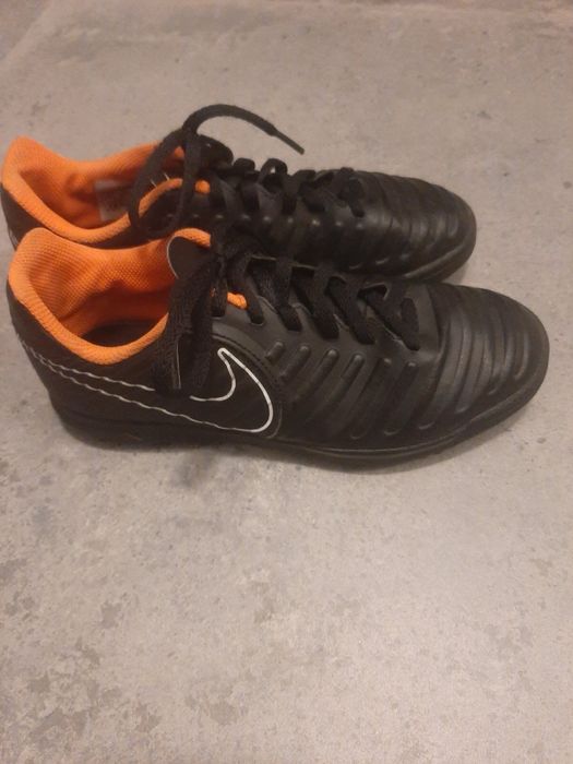 Футболни обувки nike