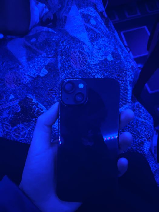 Iphone 13 с гарантие