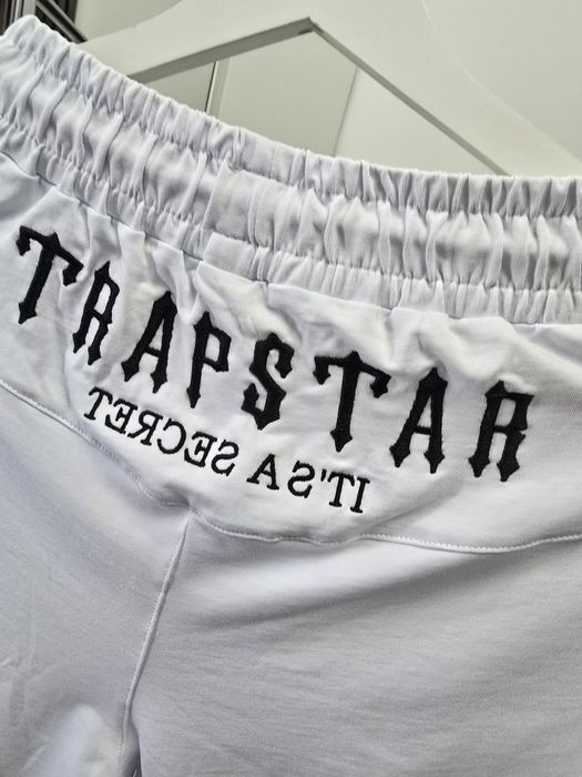 Compleu - reducere  TRAPSTAR  / Essentials  / dsquared2