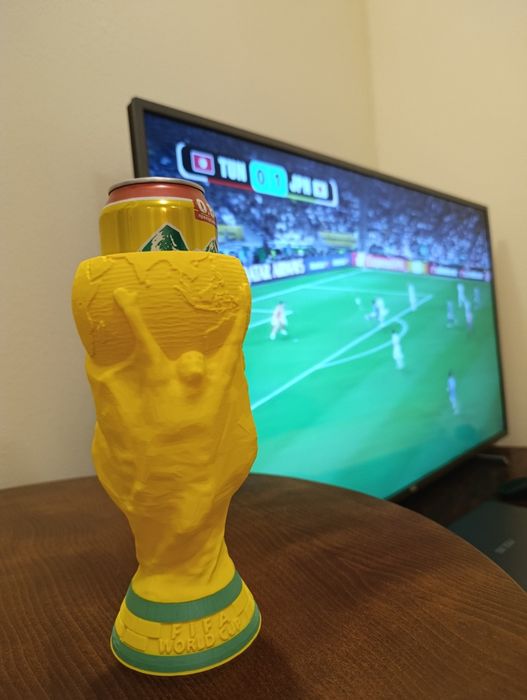 Поставка за кен / Can Holder – World Cup Trophy дизайн