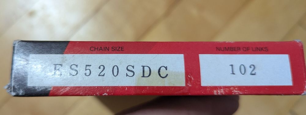 Lanț motocicleta Izumi ES520SDC o-ring 102 zale