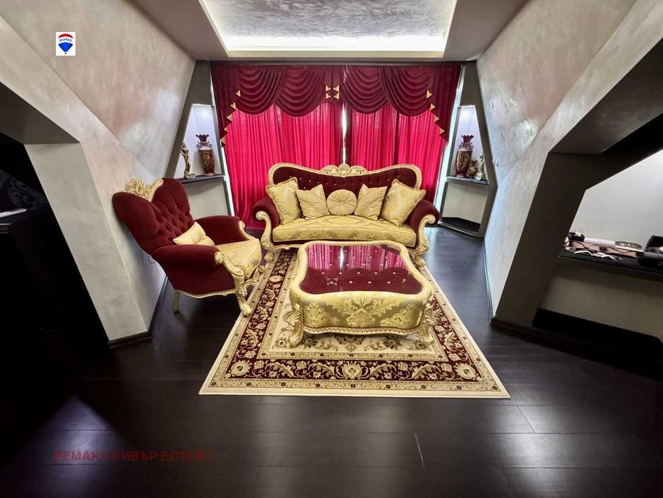 Продава се Промишлена сграда в Горна Оряховица - 4342 кв.м за 588 €/кв.м - Снимка #11