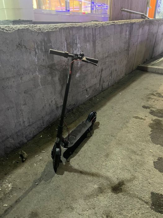 Продам электросамокат с прошивкой