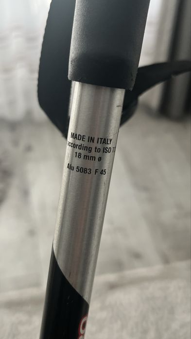 Vând bețe ski Vector Tecno Pro
