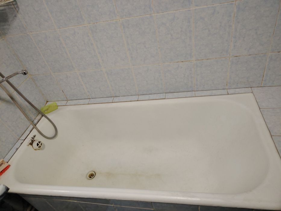 Chugun vanna sotiladi