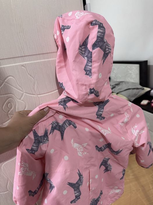 Детские куртки для девочки 2-4 лет