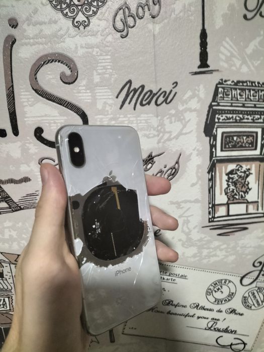 Продам iphone X 64gb