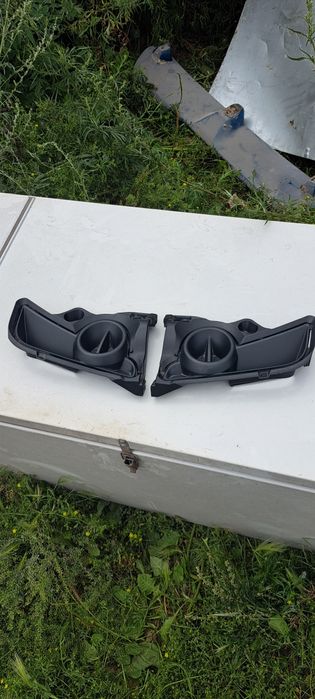 Заглушки в бампер Хайлендер (17-19г)